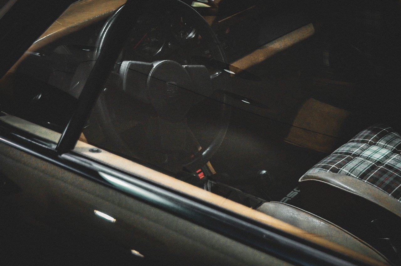 七牛云实名账号:实名账号能否减少网络空间的虚假信息?