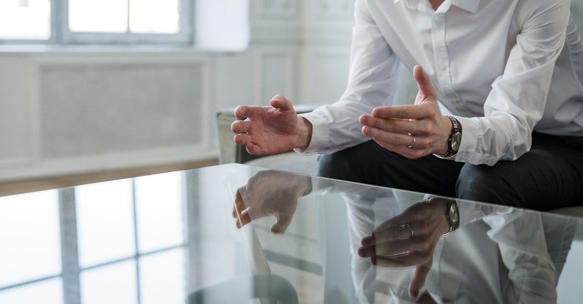 天启ip实名账号：流量卡支持的SNS应用和其特点